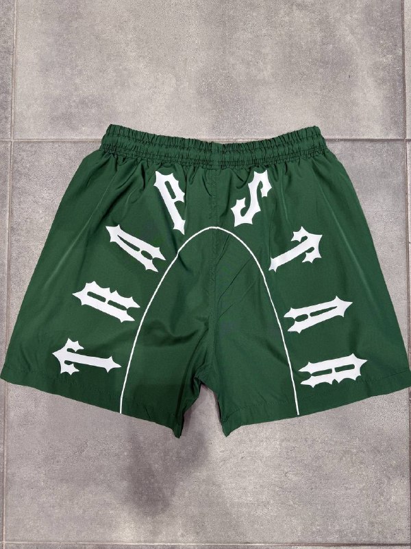 Apparel — TGgWh1zcCEOo view