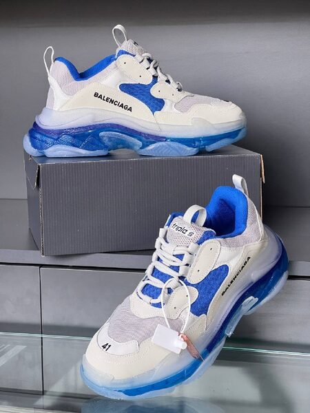 Men's Sneakers — TGggLK2v5WUC view 3