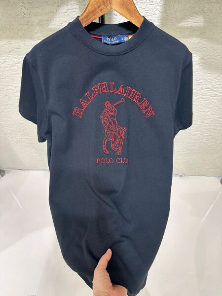 Apparel — TGglnU2SWmah view 2