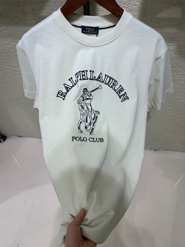 Apparel — TGglnU2SWmah view