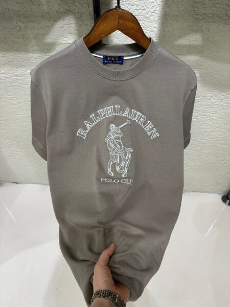 Apparel — TGglnU2SWmah view 8