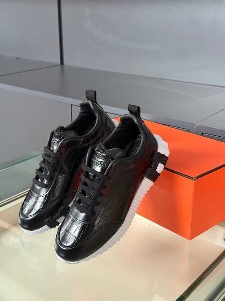 Men's Sneakers — TGgnyF4vxiEw view 8