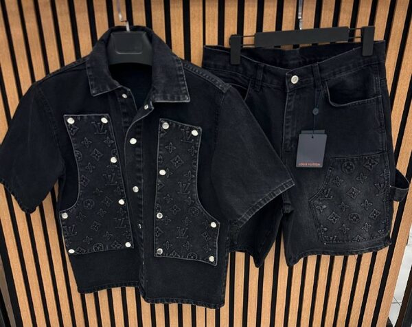 Apparel — TGgz0hBk7WUJ view 5