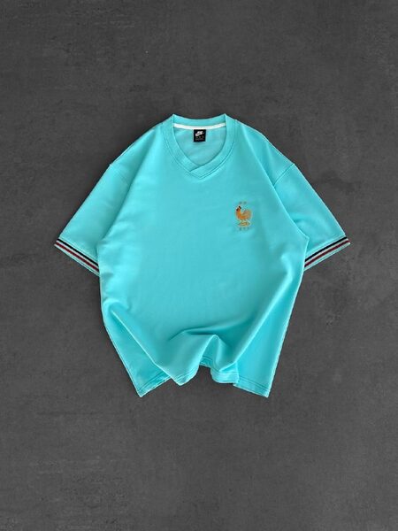 Apparel — TGh-B8_PyQLe view 3