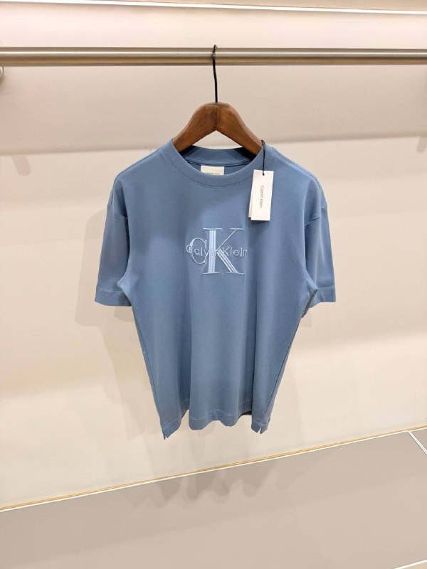 Apparel — TGh0ESrrnV0e