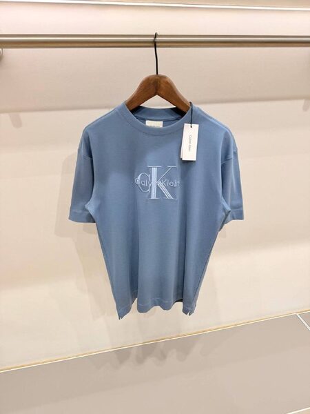 Apparel — TGh0ESrrnV0e