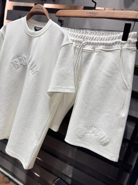 Apparel — TGh3hGiDwdYF