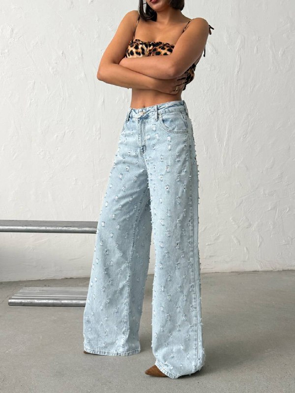 Apparel — TGh49aE_P6-M