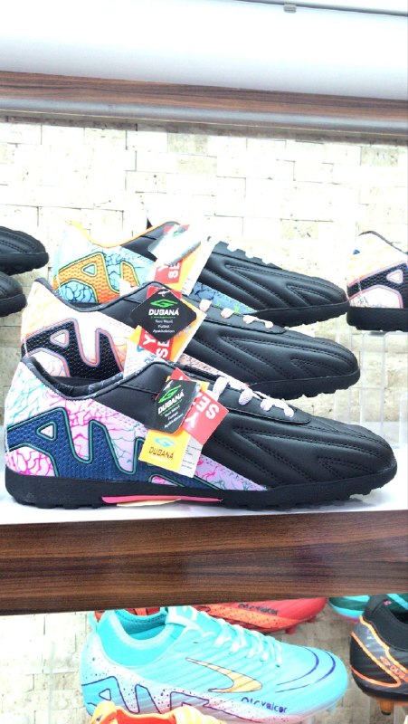 Men's Sneakers — TGh5qvGfc4p9