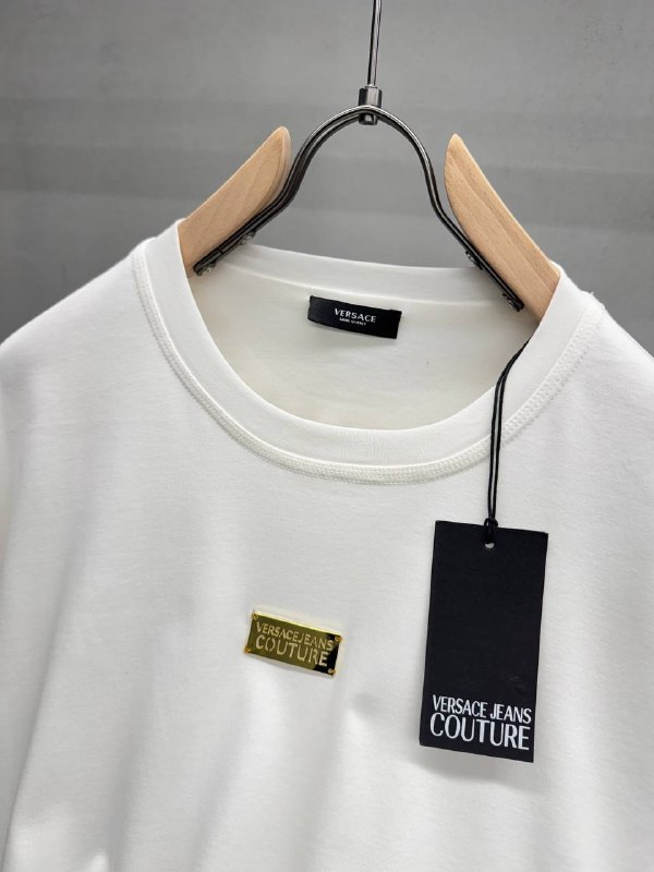 Apparel — TGhC0a5gJRM_ view