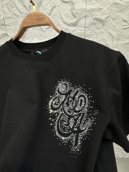 Apparel — TGhOyuVuI0sR view 8