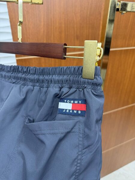 Apparel — TGhRcU_NwPAm view 3