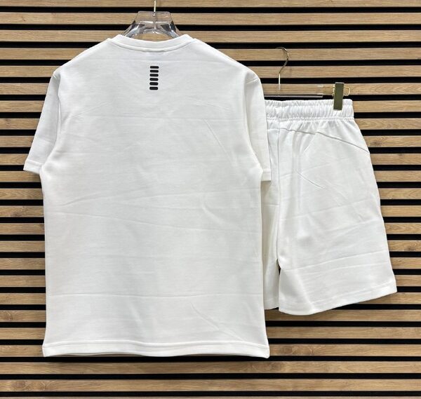 Apparel — TGhUe3kfILMd view 5
