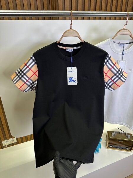 Apparel — TGhZbGNYk7QF view 4