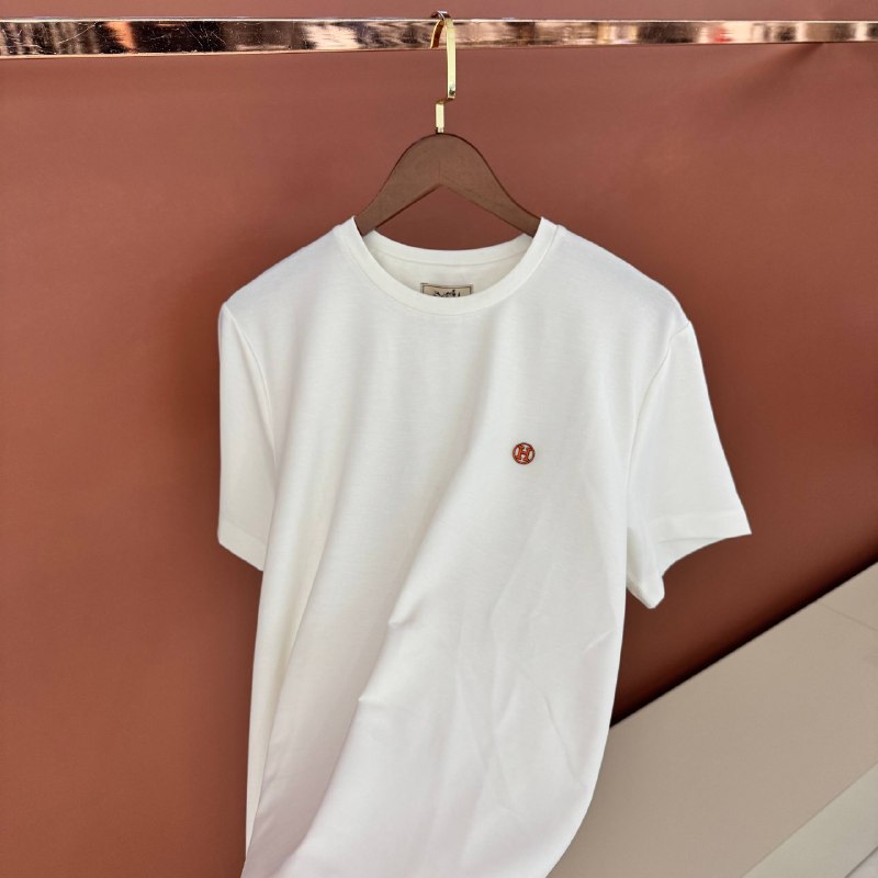 Apparel — TGheEPEUC6z8 view