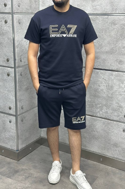 Apparel — TGhl7APlJBKE view