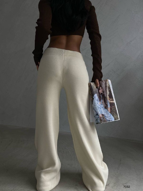 Apparel — TGhpWIowD27_ view