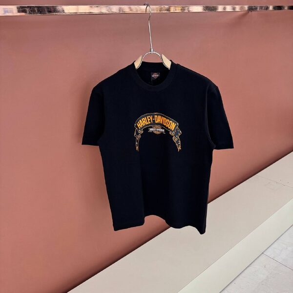 Apparel — TGhq1TaMfxnf view 3