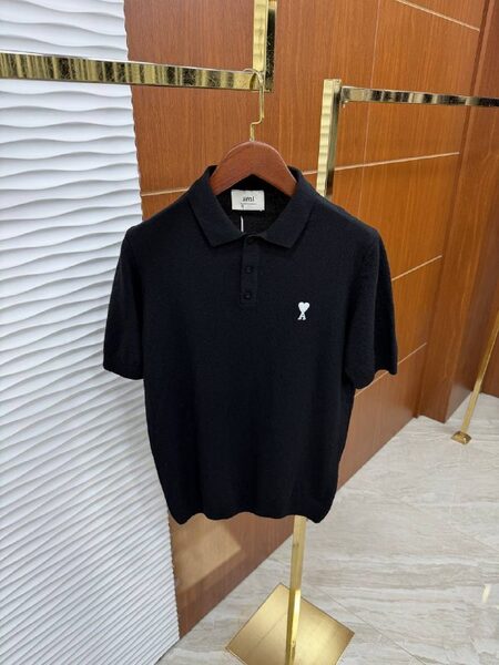 Apparel — TGhsOiD9UmM9