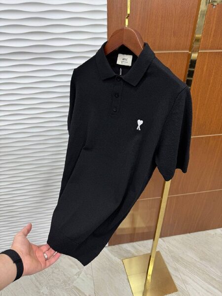 Apparel — TGhsOiD9UmM9 view 2