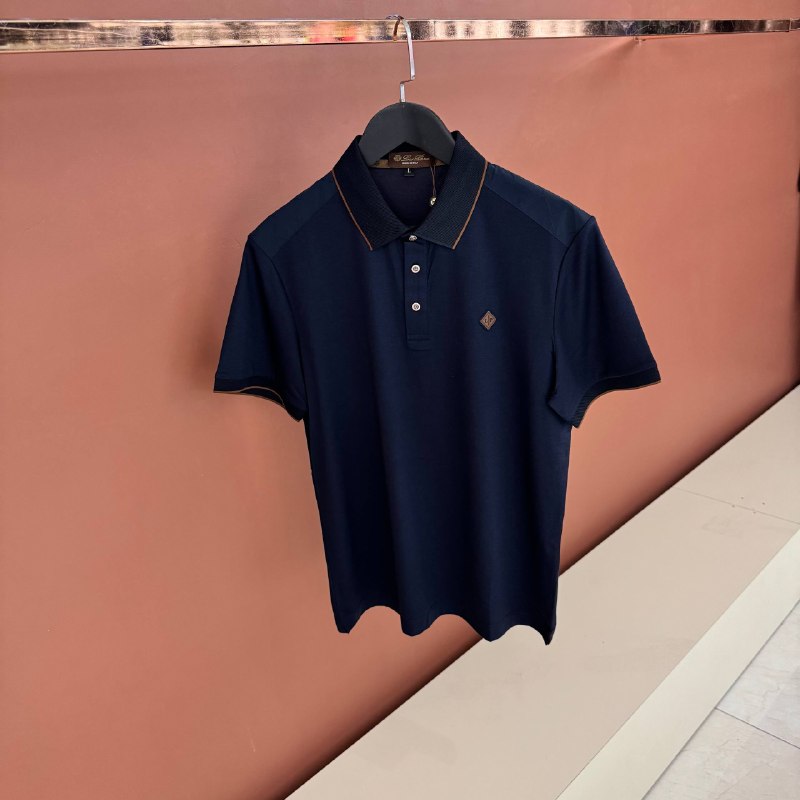 Apparel — TGhtp3tJCK21 view