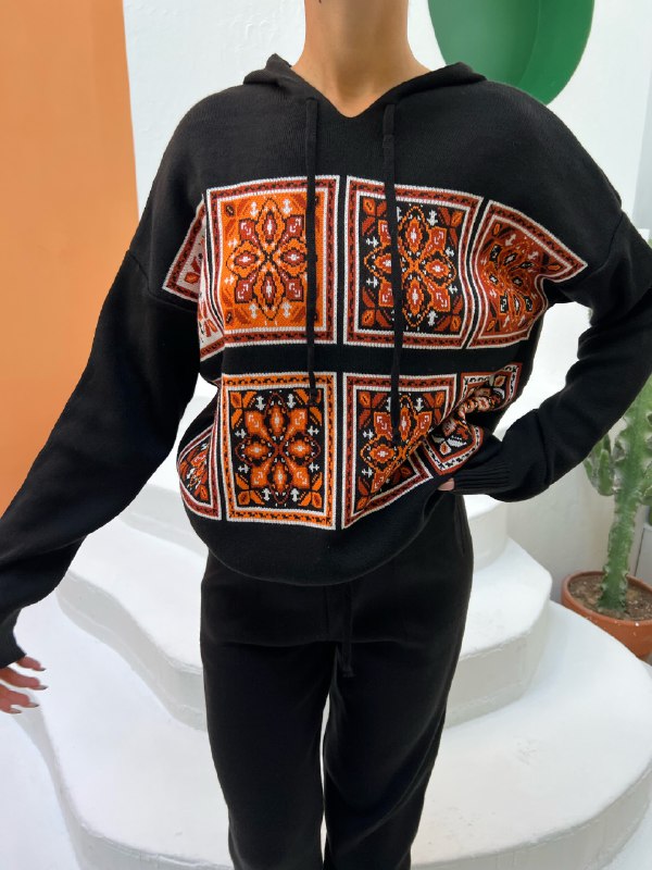 Apparel — TGhuxsudGUaC view