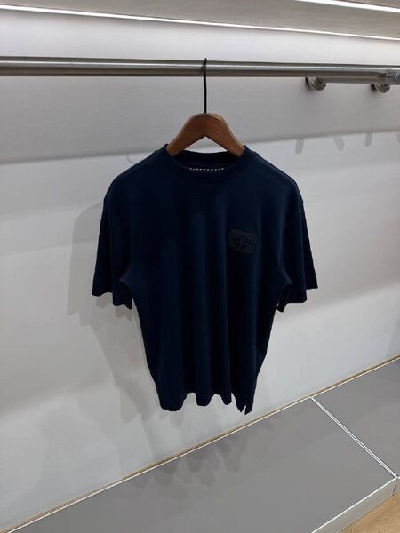 Apparel — TGhyGkqXUcUX