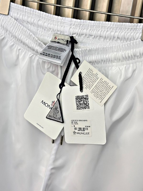 Apparel — TGi3y6rUbjzi view