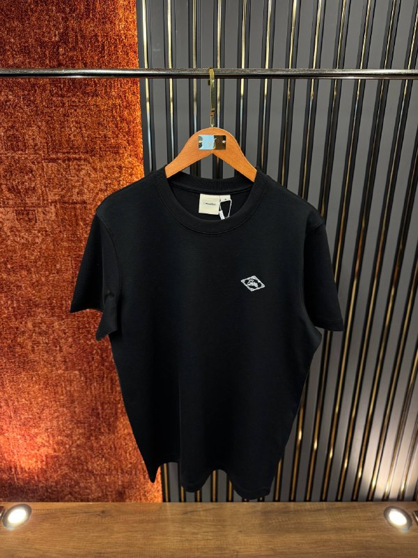 Apparel — TGi6Q7kaP9fE