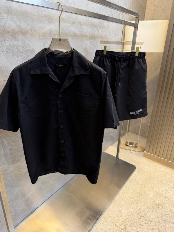 Apparel — TGi7YcMxsfB_