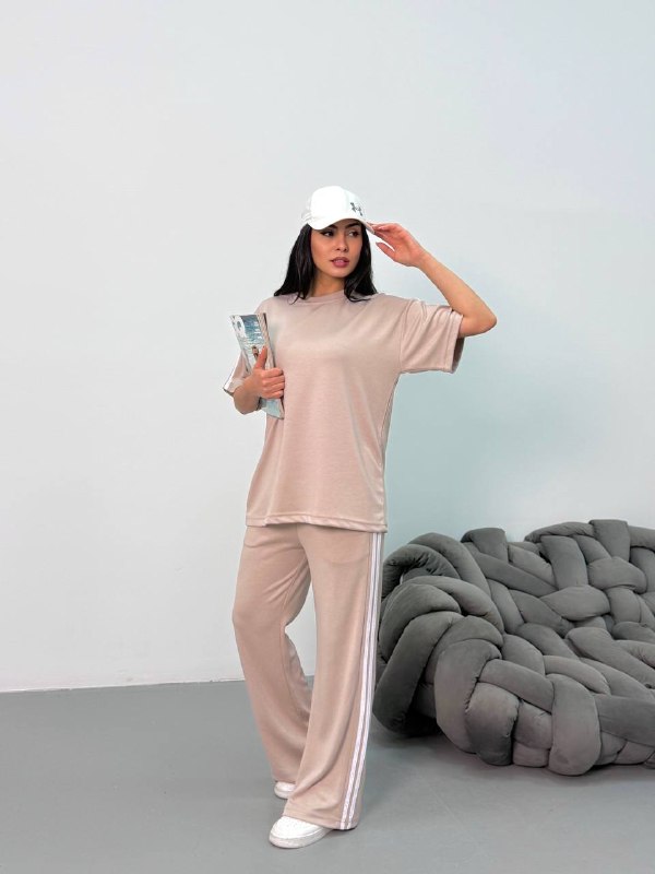 Apparel — TGi8OWysrn_f view