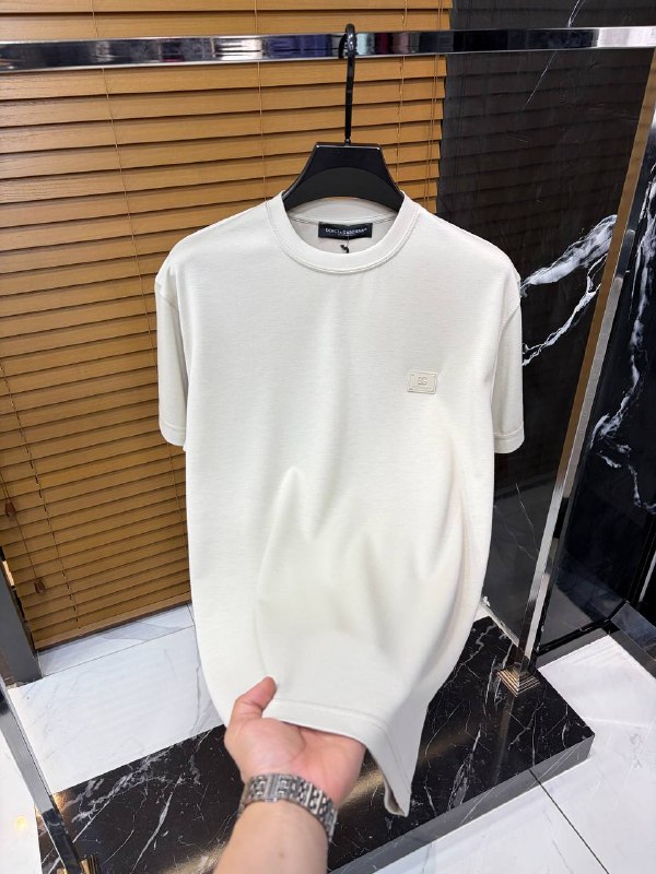 Apparel — TGi9_grQiNlM view
