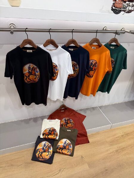 Apparel — TGiAnTMtAhw_ view 3