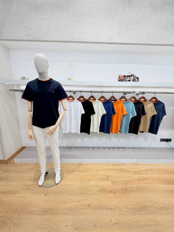 Apparel — TGiLCeip1qs9