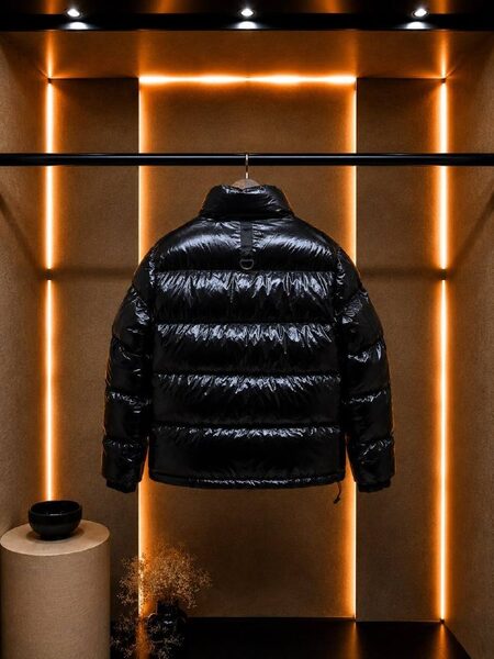 Apparel — TGiOIxkCA-O8 view 2