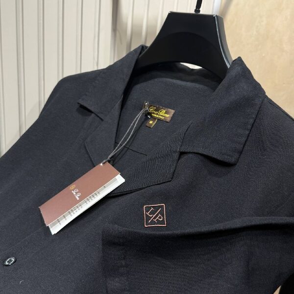 Apparel — TGiSsPQeKIaf view 3