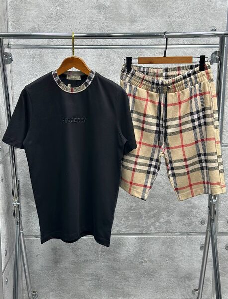 Apparel — TGiTIUbKTafU