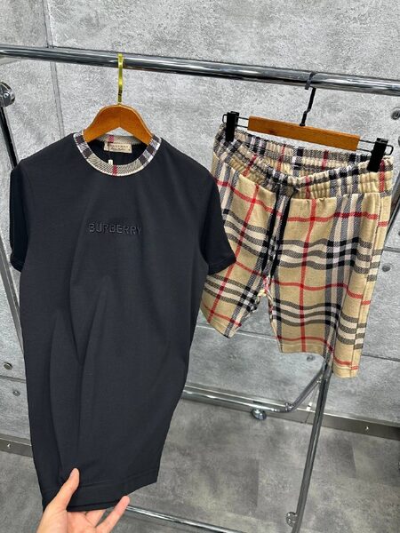 Apparel — TGiTIUbKTafU view 2