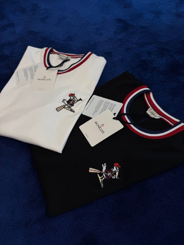 Apparel — TGiWUXDotj4f
