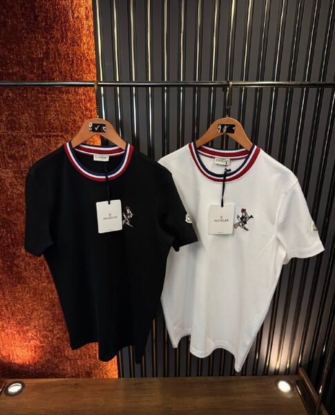 Apparel — TGiWUXDotj4f view 6