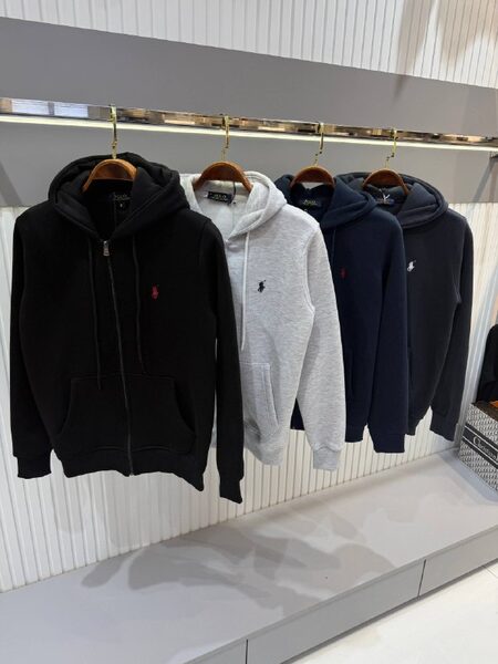 Apparel — TGidW6bbfXt0 view 5