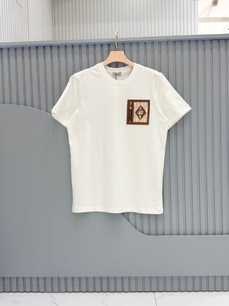 Apparel — TGip_rKjwhHQ