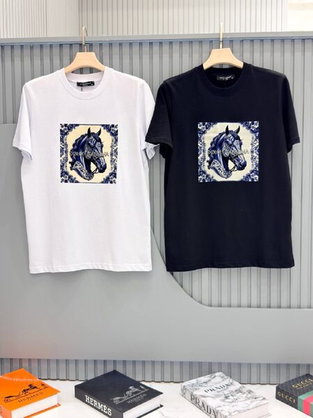 Apparel — TGivs0kMw1kl view 3