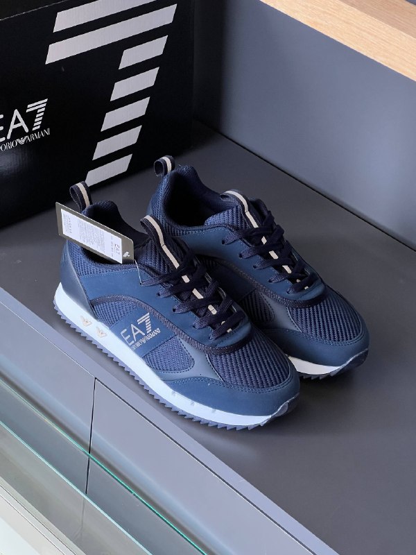 Men's Sneakers — TGj-K-Dk6HgE