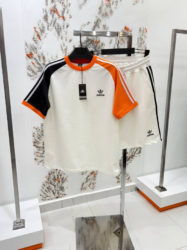 Apparel — TGj2L9RflRDm