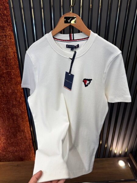 Apparel — TGj9Kkshf2Jq view 4