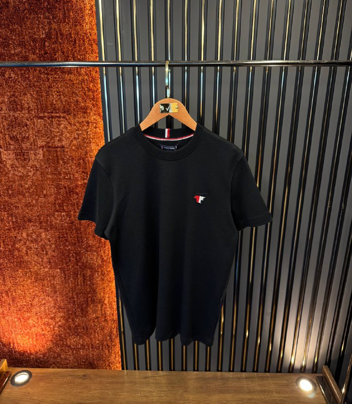 Apparel — TGj9Kkshf2Jq view
