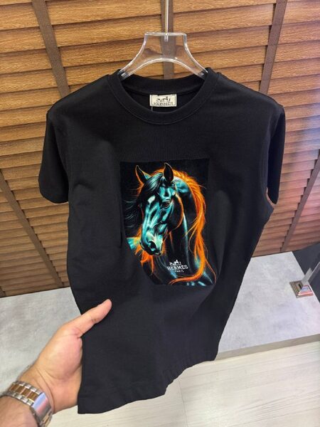 Apparel — TGjAl4fWI9dc