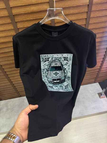 Apparel — TGjAl4fWI9dc view 5