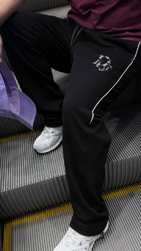 Apparel — TGjBEhPUzgVV
